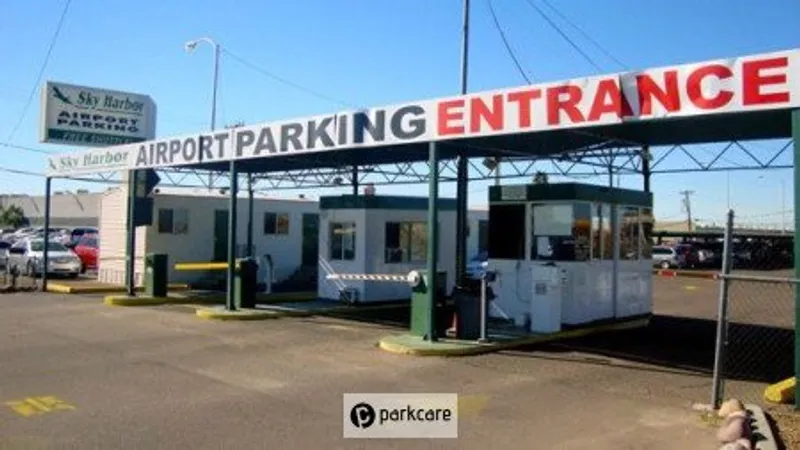 Sky Harbor Airport Parking image 1