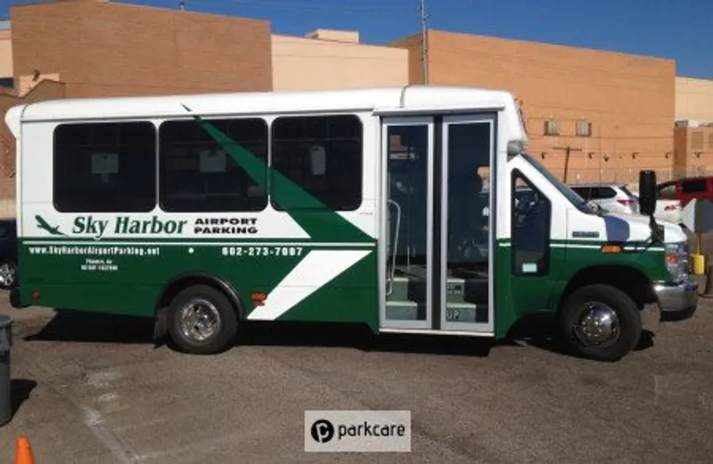 Sky Harbor Airport Parking image 5