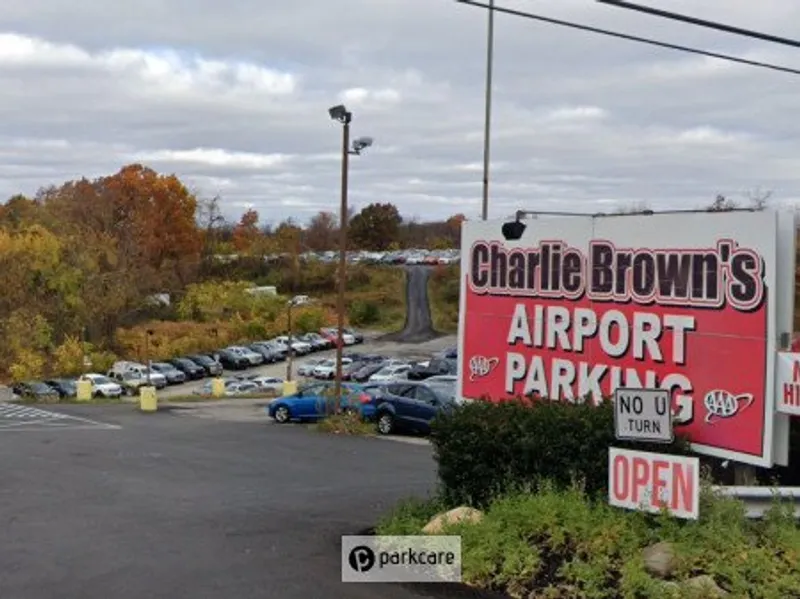 Charlie Brown's Airport Parking image 5