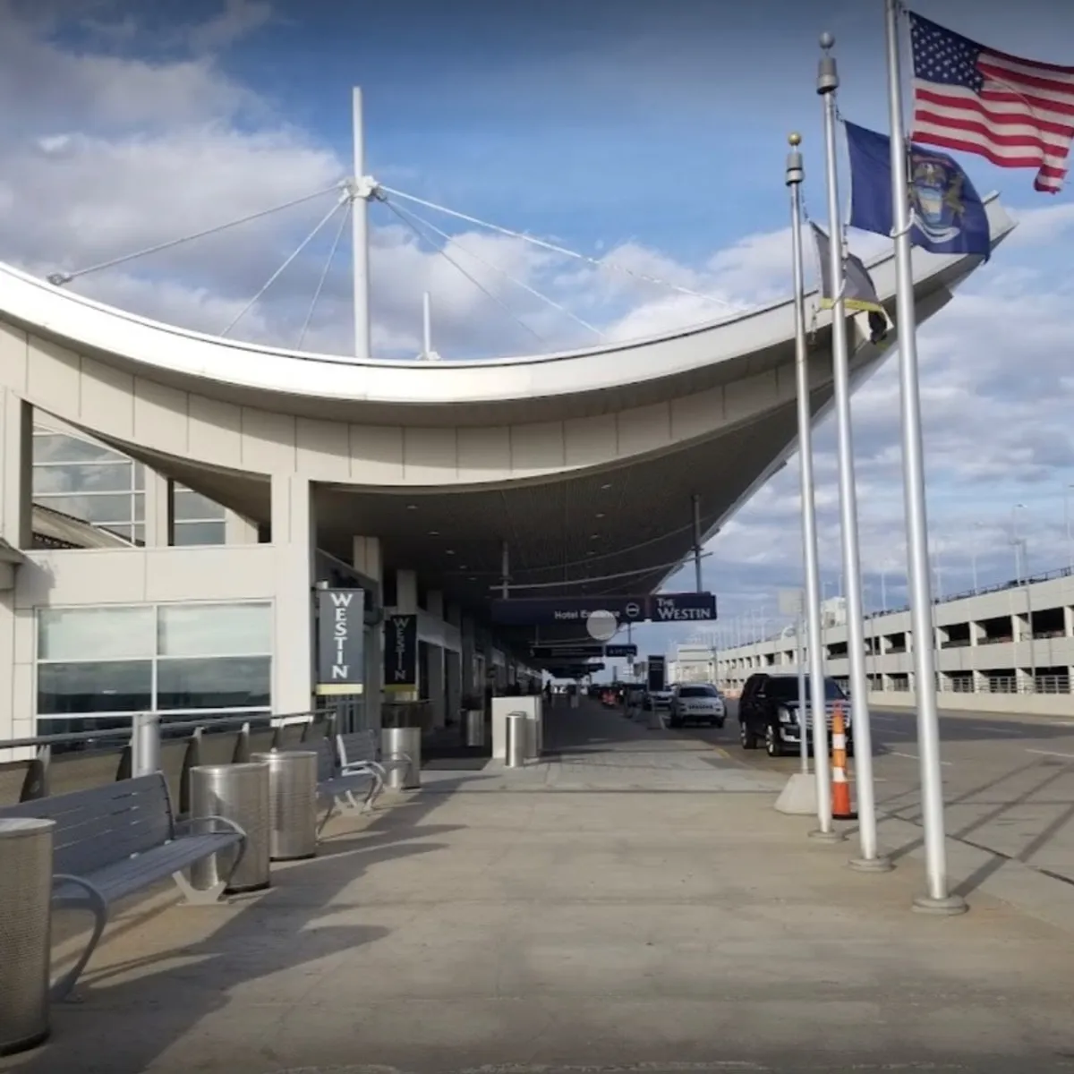 Detroit Metropolitan Airport Parking - From $4,50 p/d